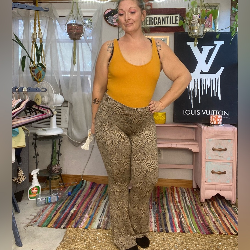 Zara Tan & Black Printed Pattern Bell Bottom Stretch Pants Size Small